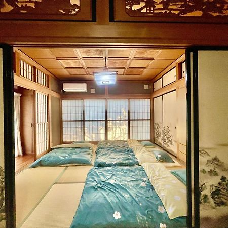 T&T Fujiyama Guest House Фудзі-Йосіда Екстер'єр фото